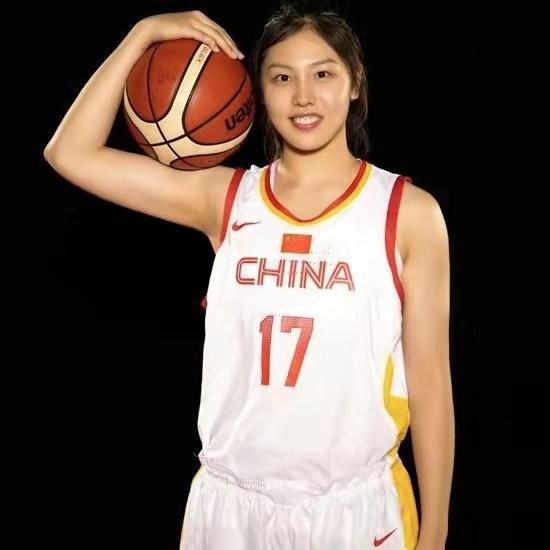 说了这么久，心情大好，走的时候嘴里还哼着小曲儿。